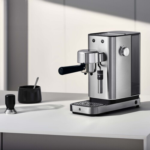 Lumero espressomaskin med innebygd damp- og melkedyse 2 programmer 
