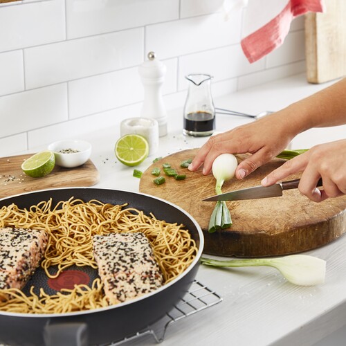 Family Cook Stekepanne 28 cm Svart 