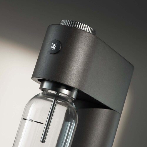 Element One kullsyremaskin med flaske, Black Lava
