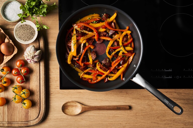 Jamie Oliver stekepanner er mer enn bare et redskap -