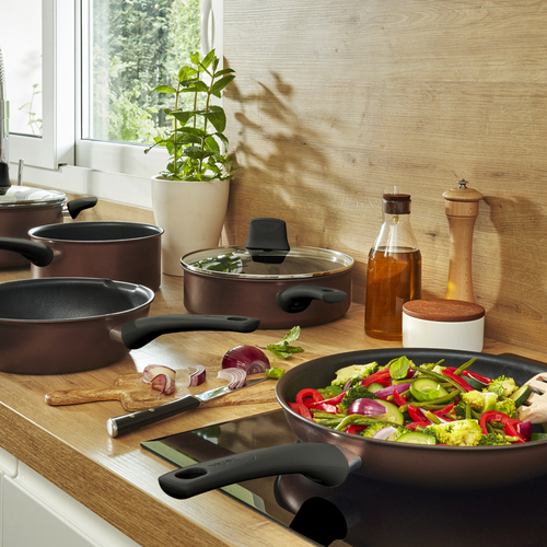 Resource Kjele 24 cm / 5,2 l med lokk 