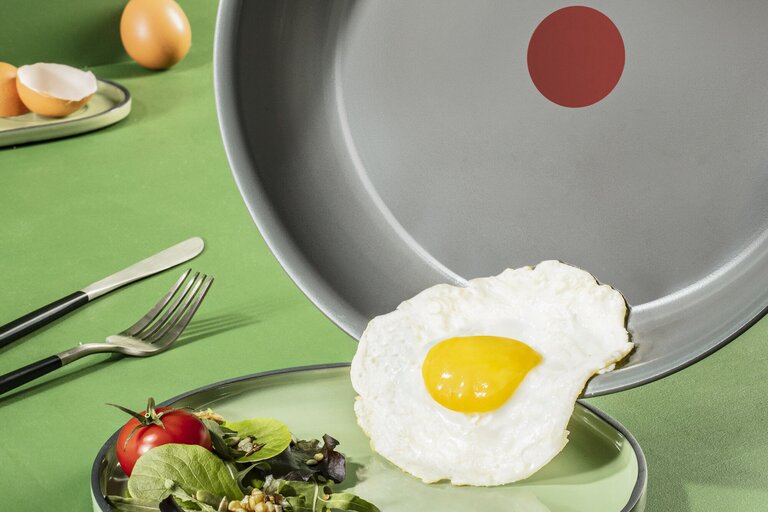 Keramiske stekepanner fra Tefal: topp kvalitet på ethvert kjøkken