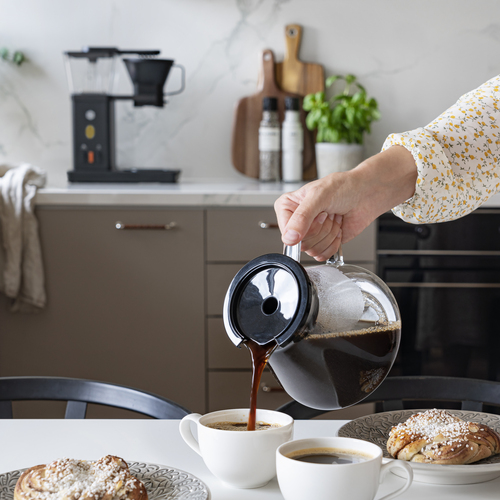 Blooming kaffetrakter matt svart ti kopper