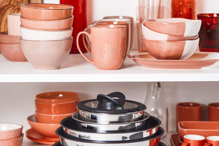 Serien er laget av rustfritt stål av høyeste kvalitet