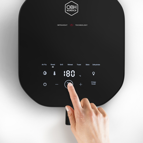 Enkel berøringsdisplay med 7 forhåndsinnstilte programmer samt manuelt modus fra 70°C til 230°C
