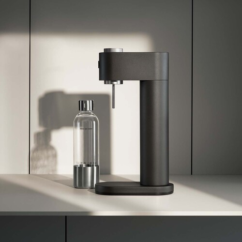Element One kullsyremaskin med flaske, Black Lava