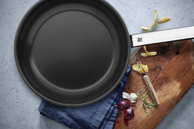 Keramiske stekepanner