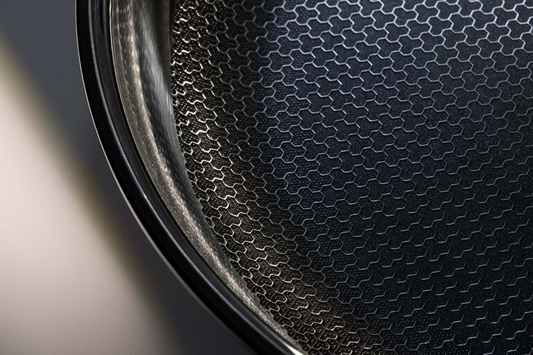 WMF Protection Grid med honeycomb‑struktur