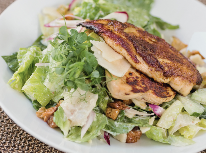 Caesarsalat med grillet kylling